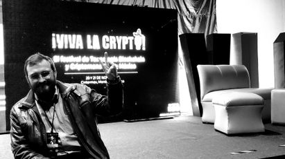 Charles Hoskinson Reescribe El Concepto Del Dinero.